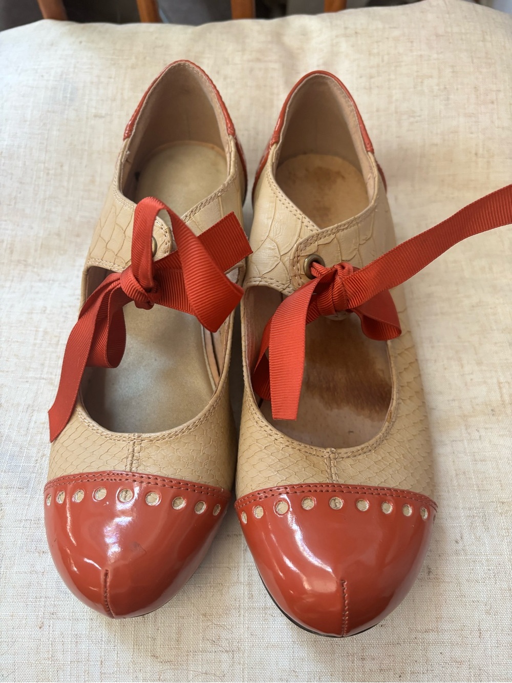 Women's Chelsea Crew Beige and Coral Ribbon Mary Jane Flats